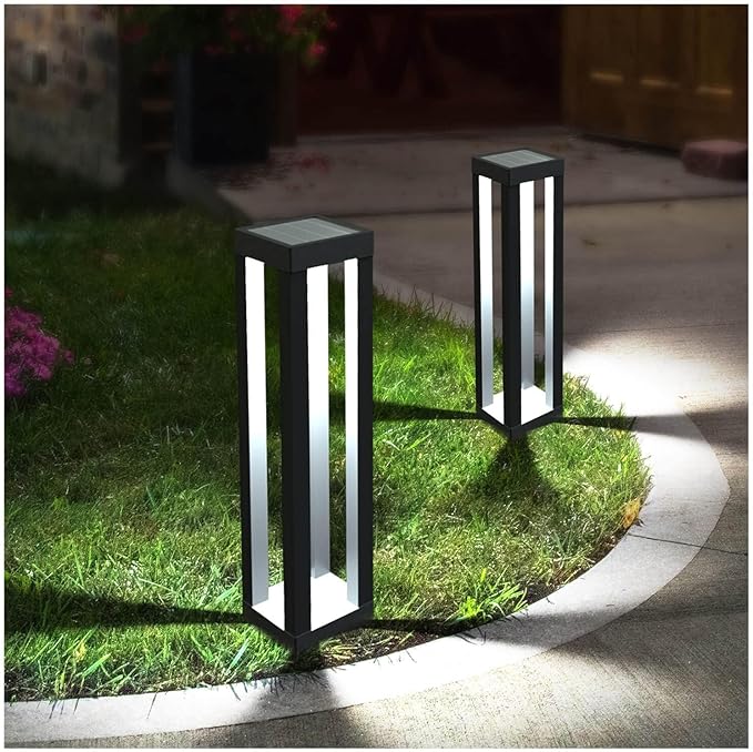 Outdoor Solar Floor Lamps, Lantern Floor Lamp, Outdoor Decor Lanterns for Garden Patio Porch Deck Pool Pathway Driveway (2 Pieces)